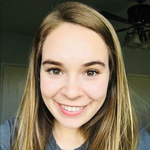 Meet your Posher, Jackie